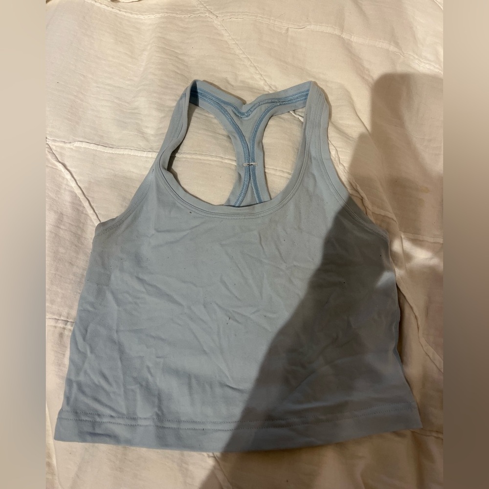 Baby blue cropped lululemon racerback top